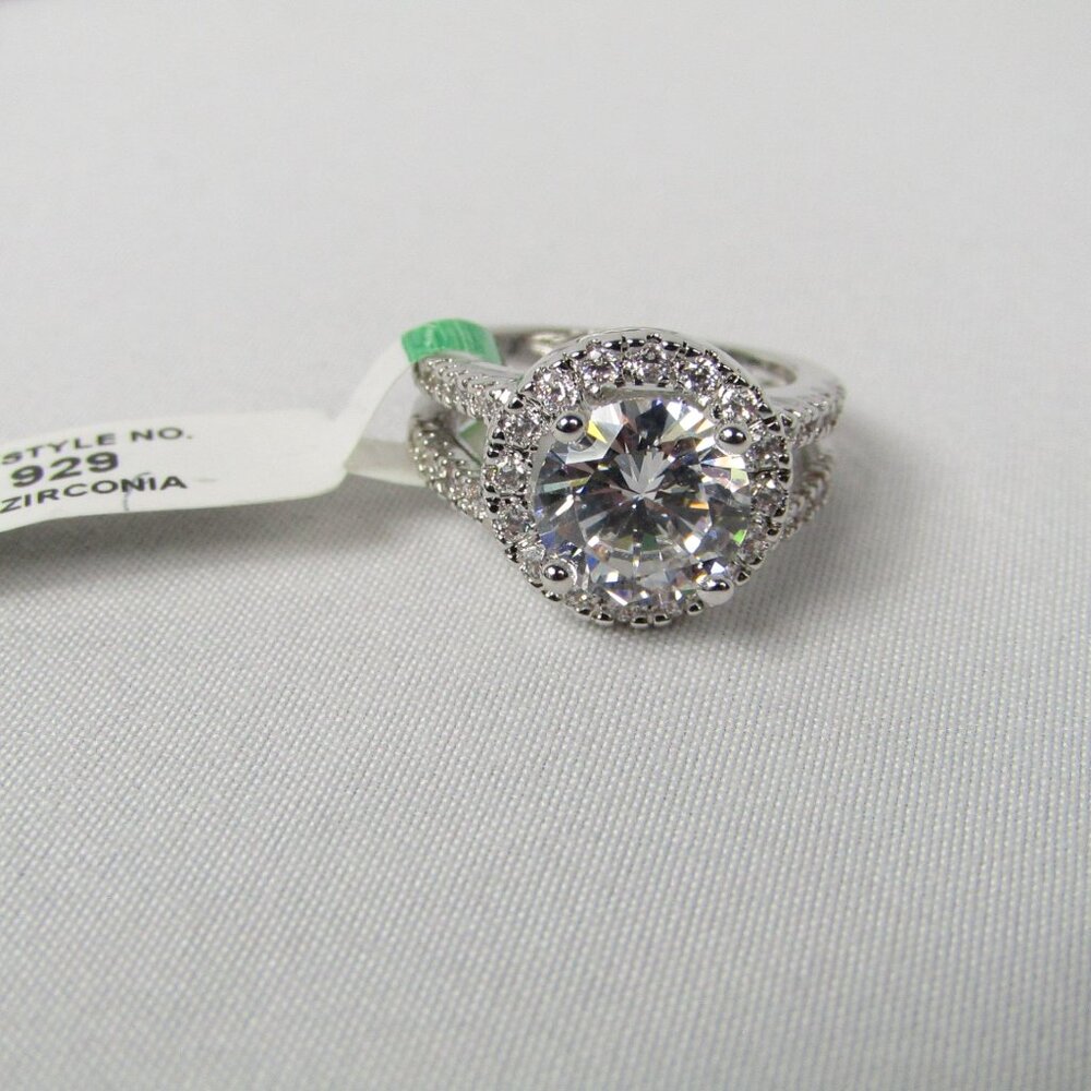 Stainless Steel | Cubic Zirconia | Women's Size 5 | Band | New - Picture 2 of 4